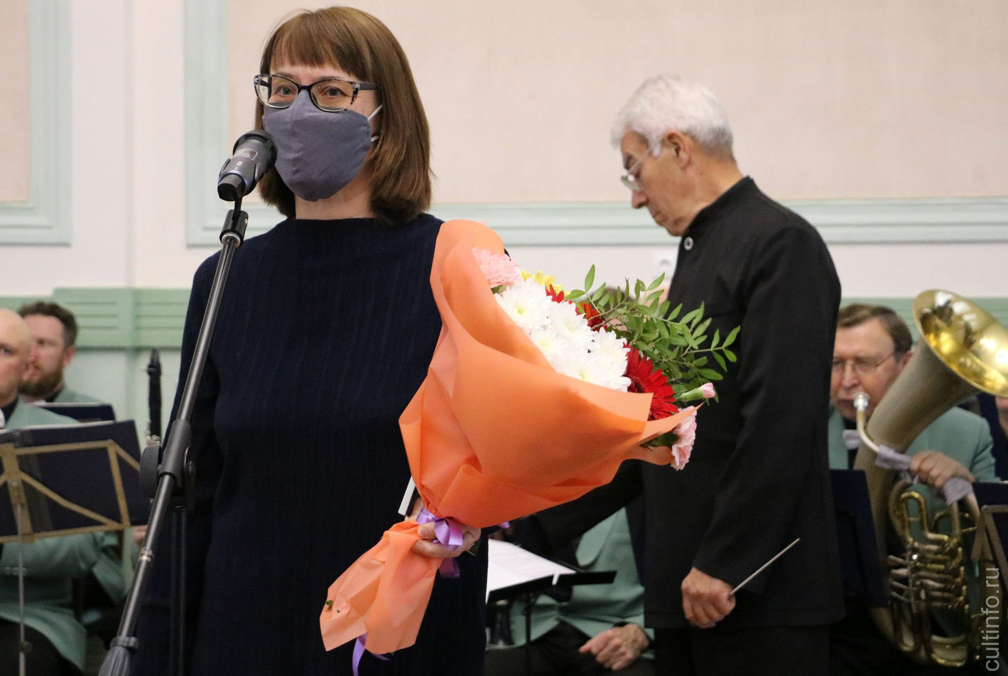 Елена Юшкова
